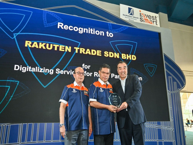 Rakuten Trade Receives Award From Securities Commission Malaysia For Investor Education Efforts